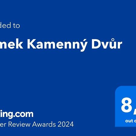 فندق Zamek Kamenny Dvur Kynsperk nad Ohri المظهر الخارجي الصورة